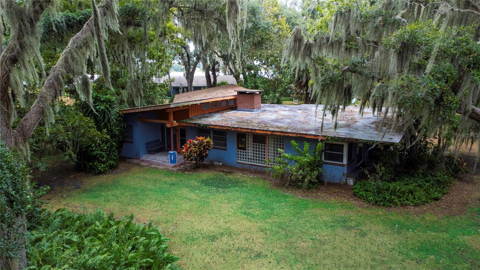 2060 Lake Ariana Blvd Property Photo 7