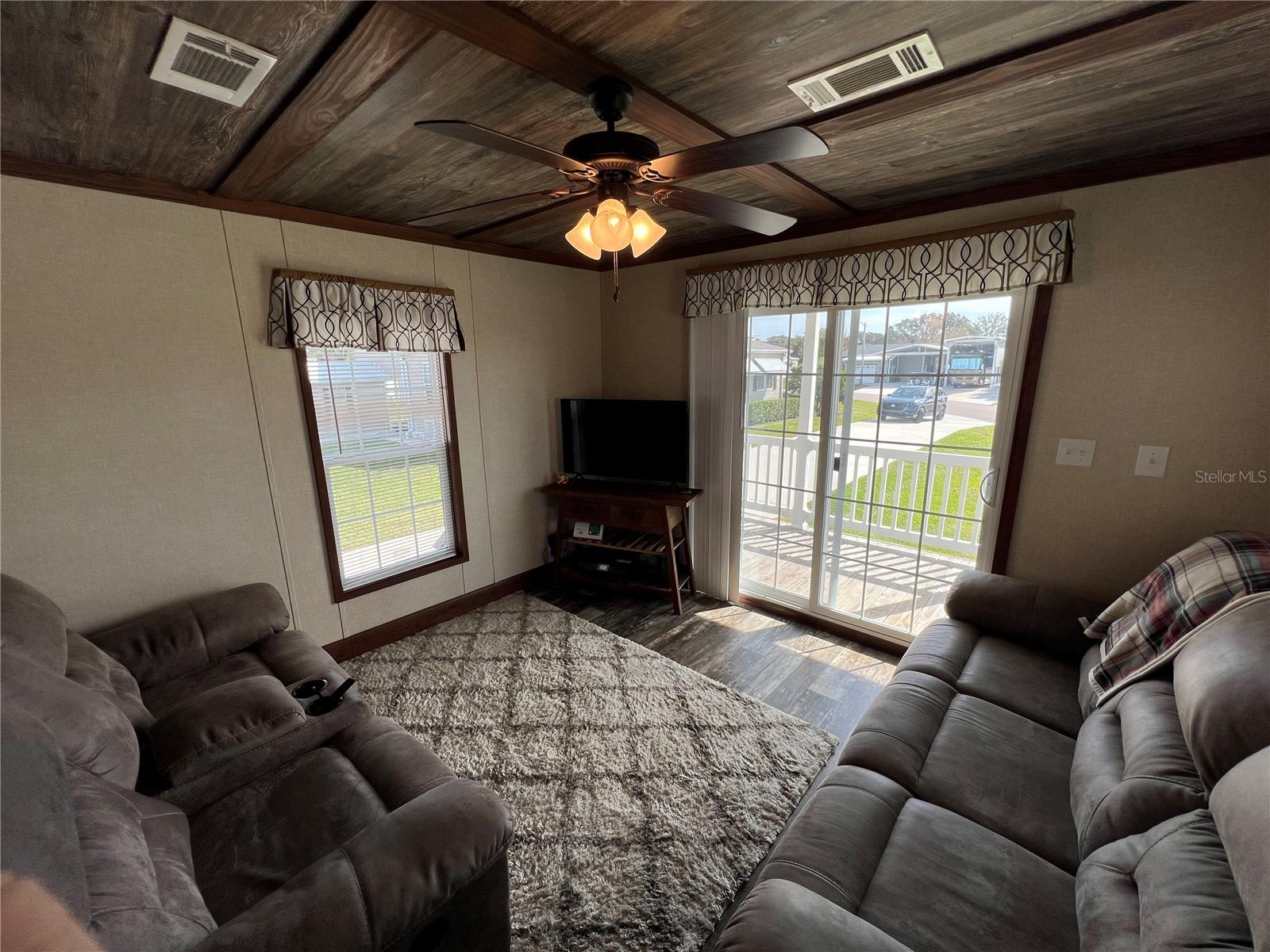 5143 Northshore Dr Property Photo 14