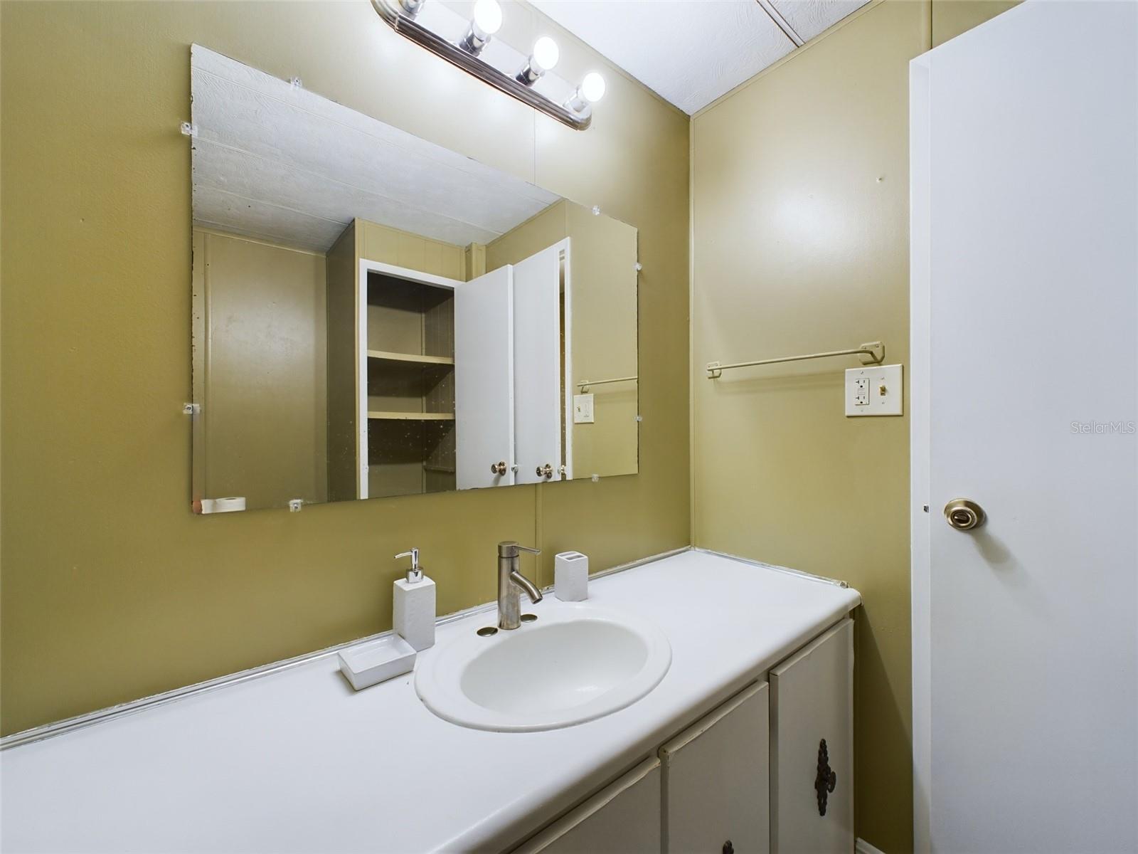 3502 Delaware Ave Property Photo 18