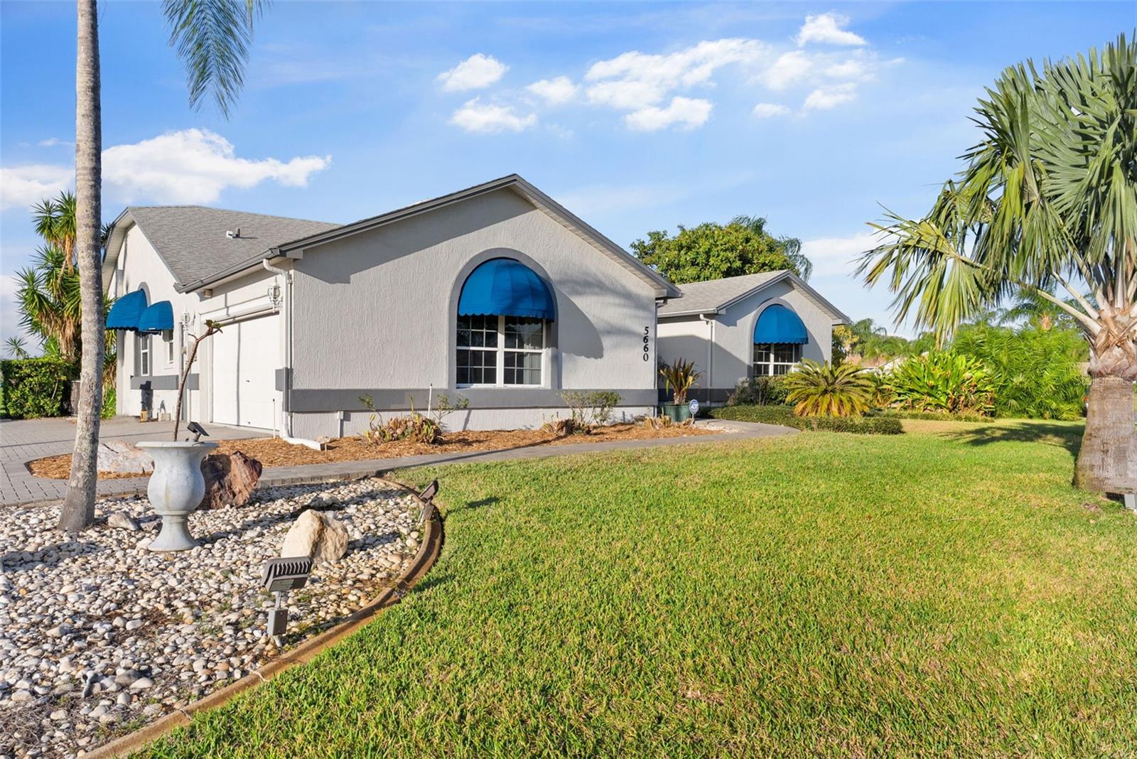 5660 Sandpipers Dr Property Photo 3