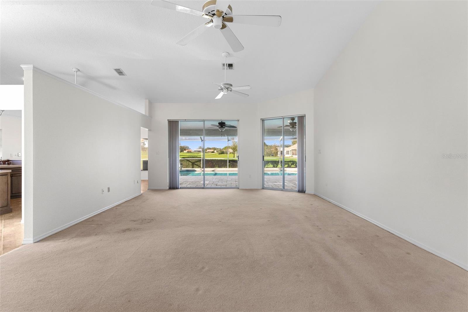 5660 Sandpipers Dr Property Photo 6