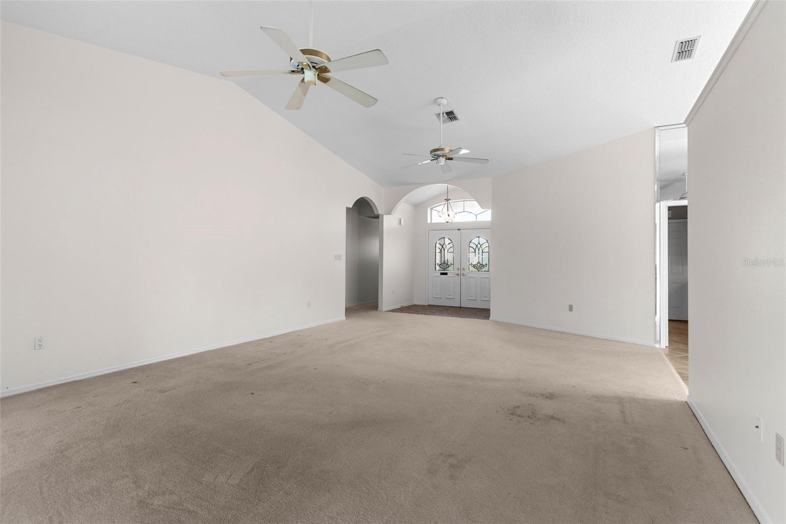 5660 Sandpipers Dr Property Photo 7