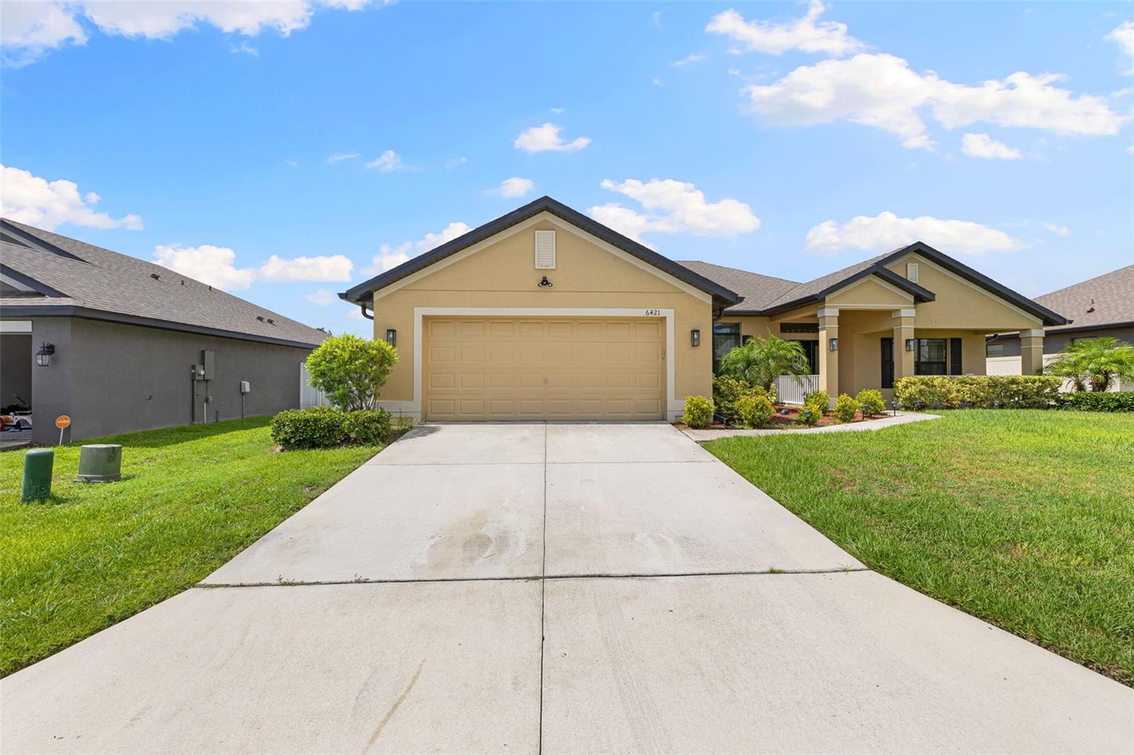 6421 Alamanda Hills Dr Property Photo 1
