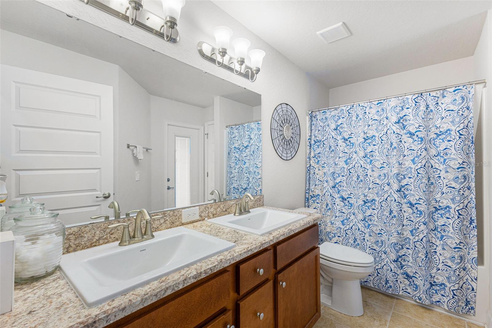 6421 Alamanda Hills Dr Property Photo 31
