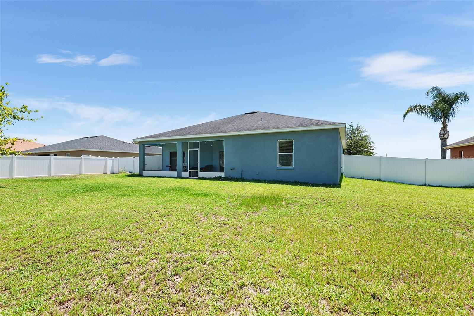 192 Viola Dr Property Photo 6