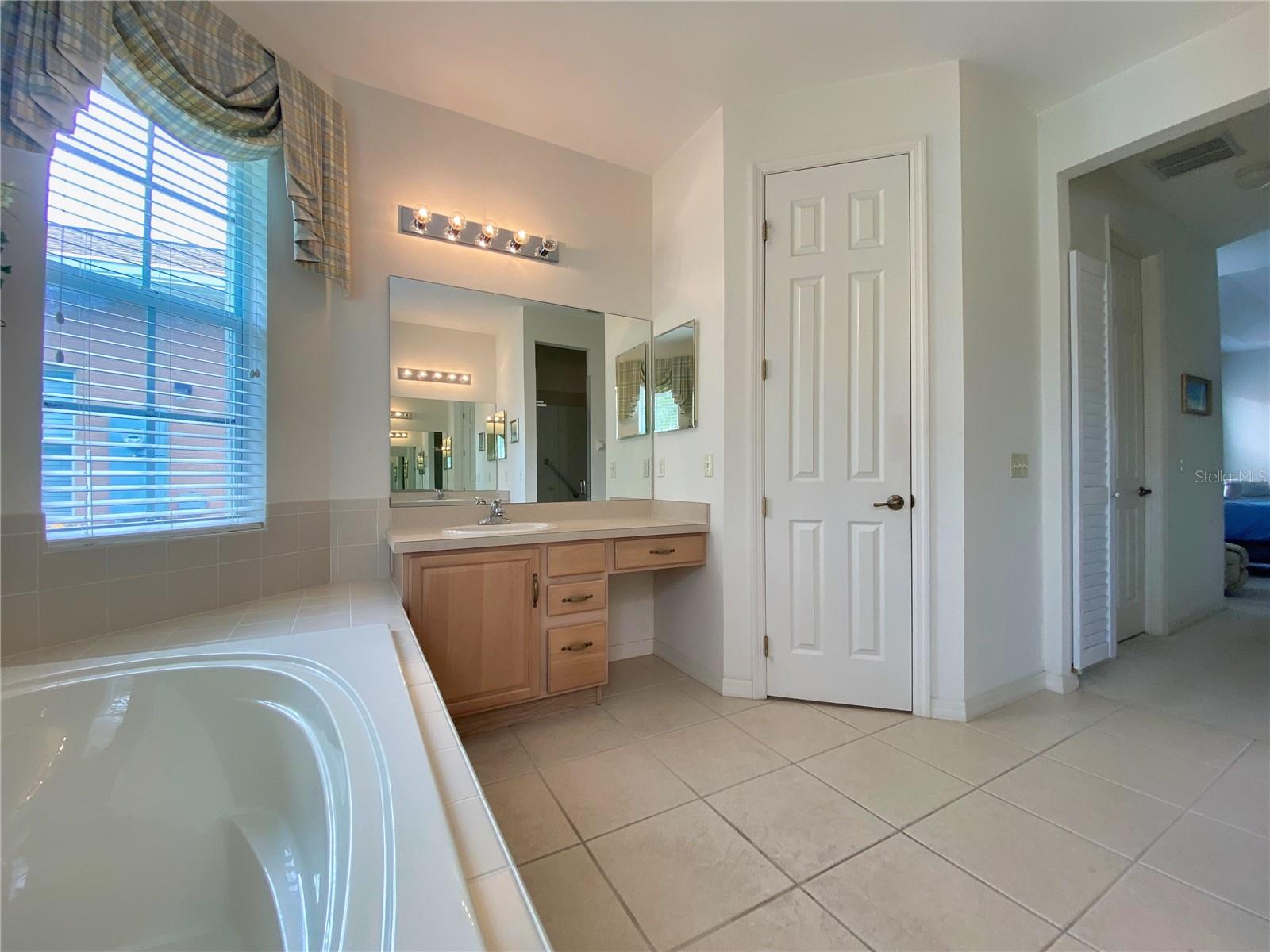 3093 Dunmore Dr Property Photo 28