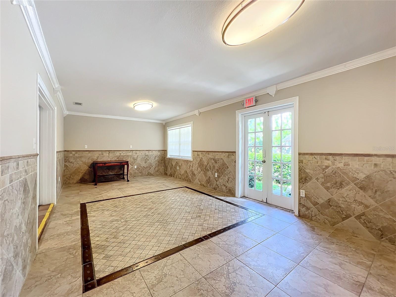 127 Avenue C Se Property Photo 16