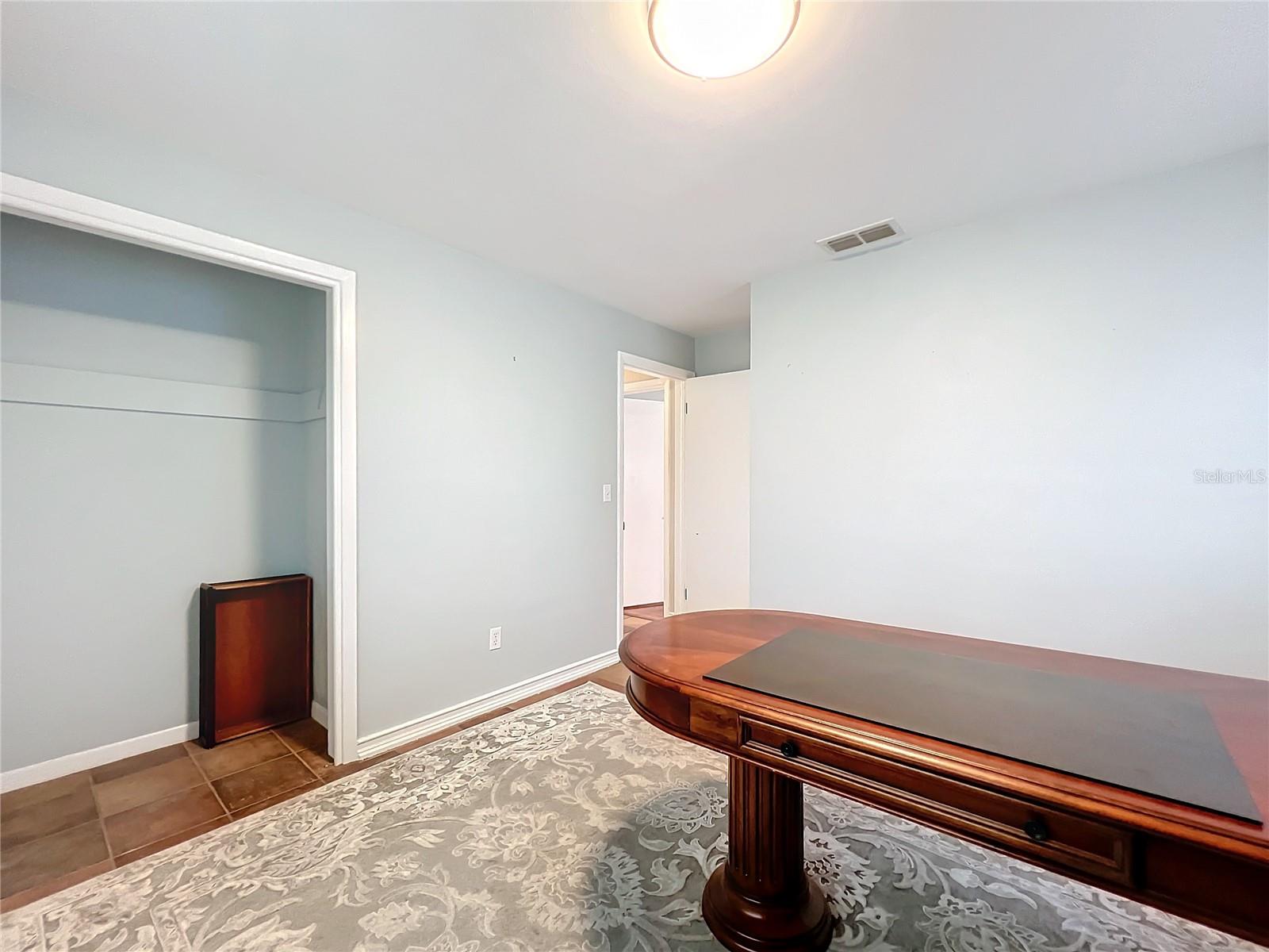 127 Avenue C Se Property Photo 27