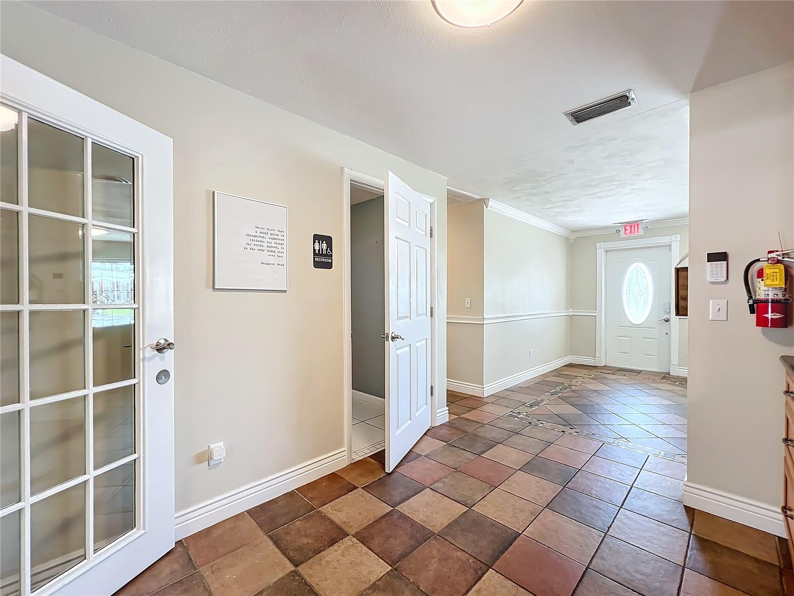 127 Avenue C Se Property Photo 41