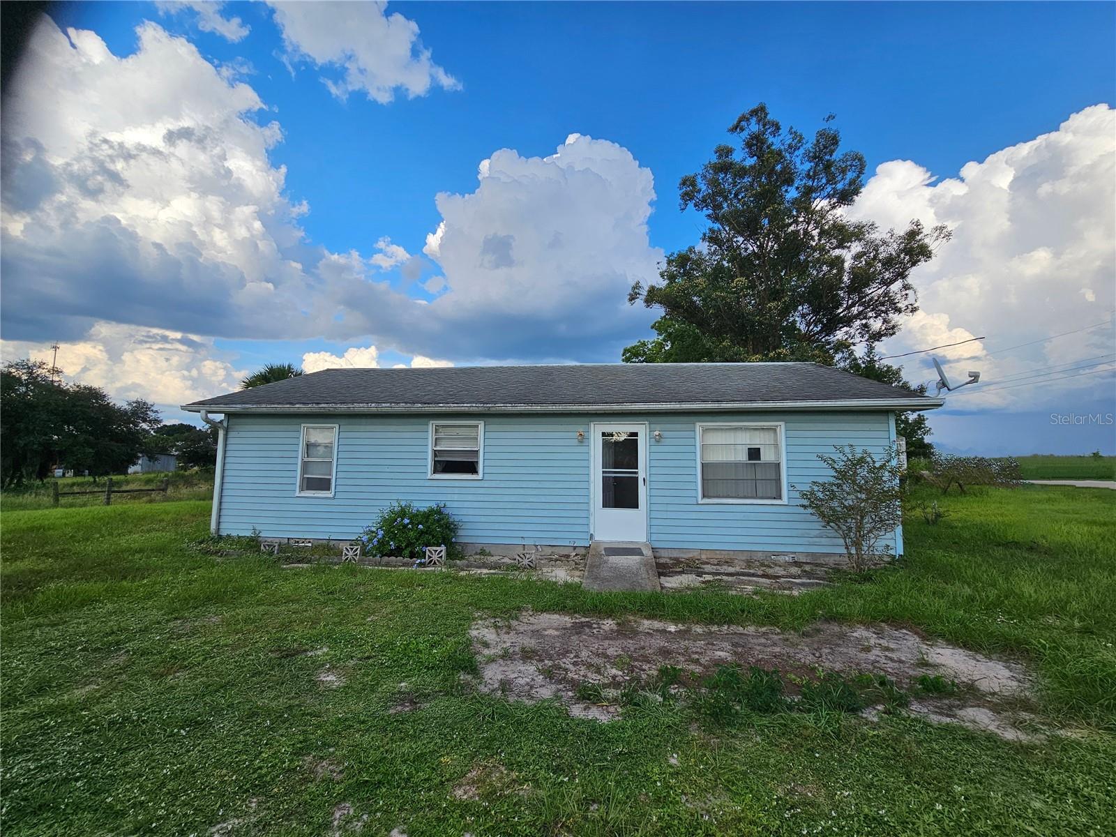 320 County Road 619 Property Photo 1