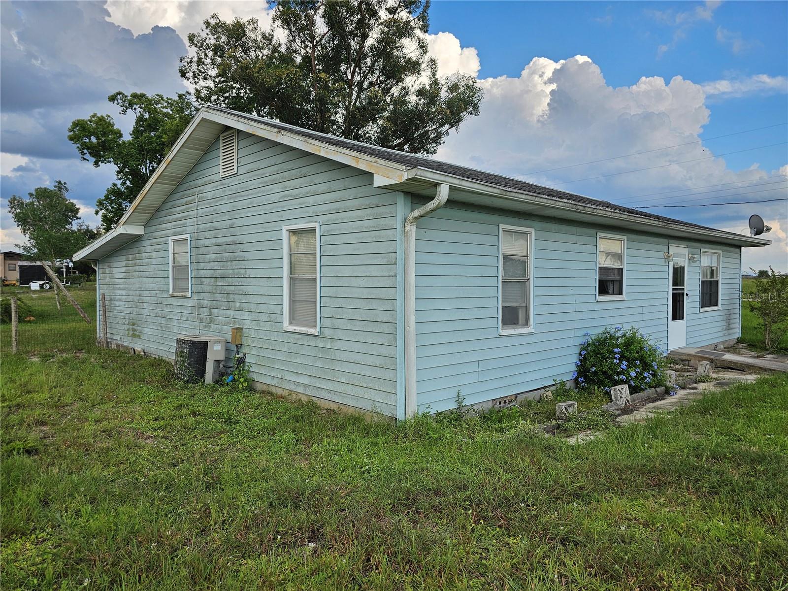 320 County Road 619 Property Photo 18