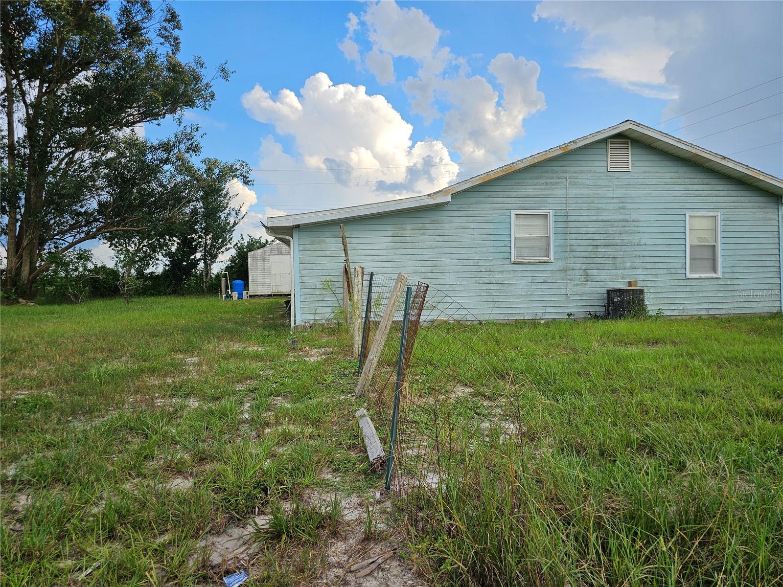 320 County Road 619 Property Photo 21