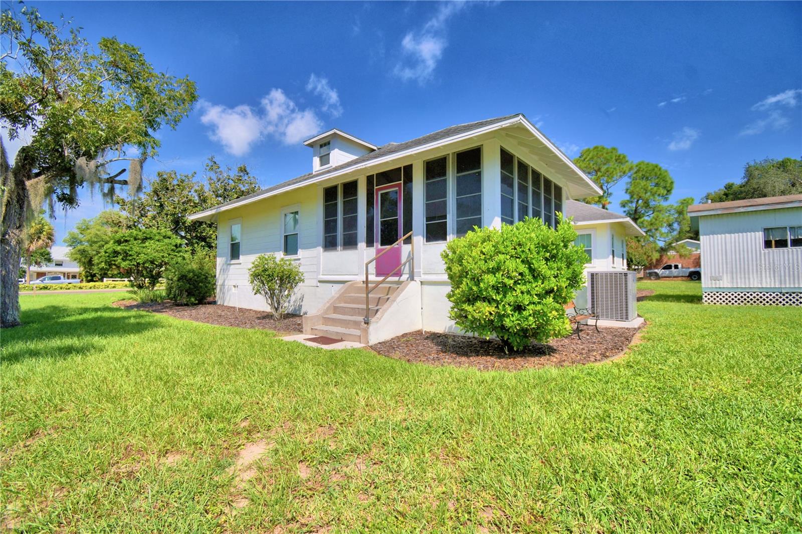 1070 S Lake Shore Way Property Photo 6