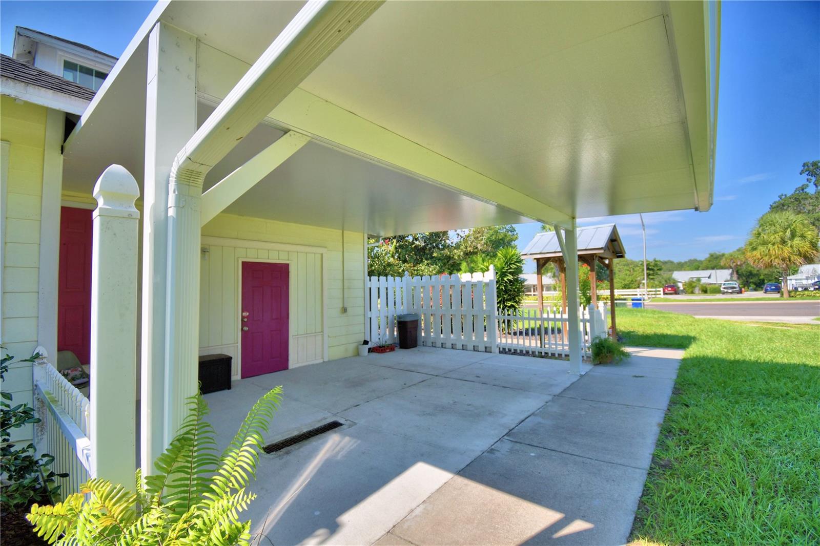 1070 S Lake Shore Way Property Photo 8