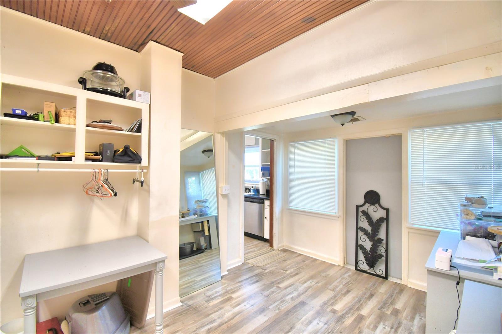 1070 S Lake Shore Way Property Photo 13