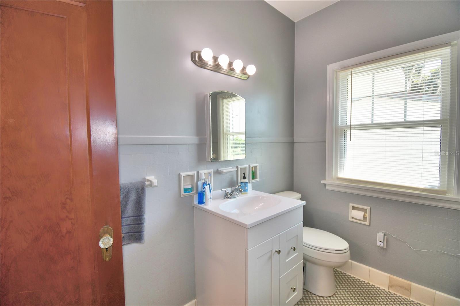 1070 S Lake Shore Way Property Photo 21
