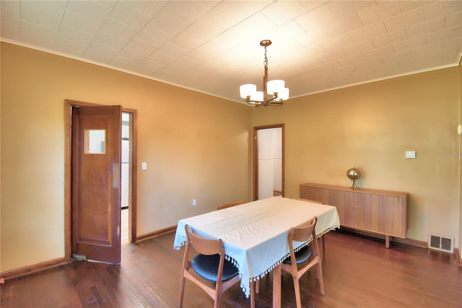1070 S Lake Shore Way Property Photo 39