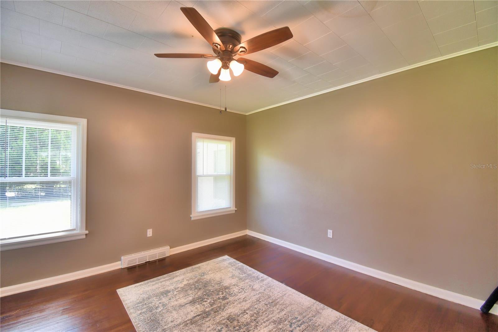 1070 S Lake Shore Way Property Photo 41