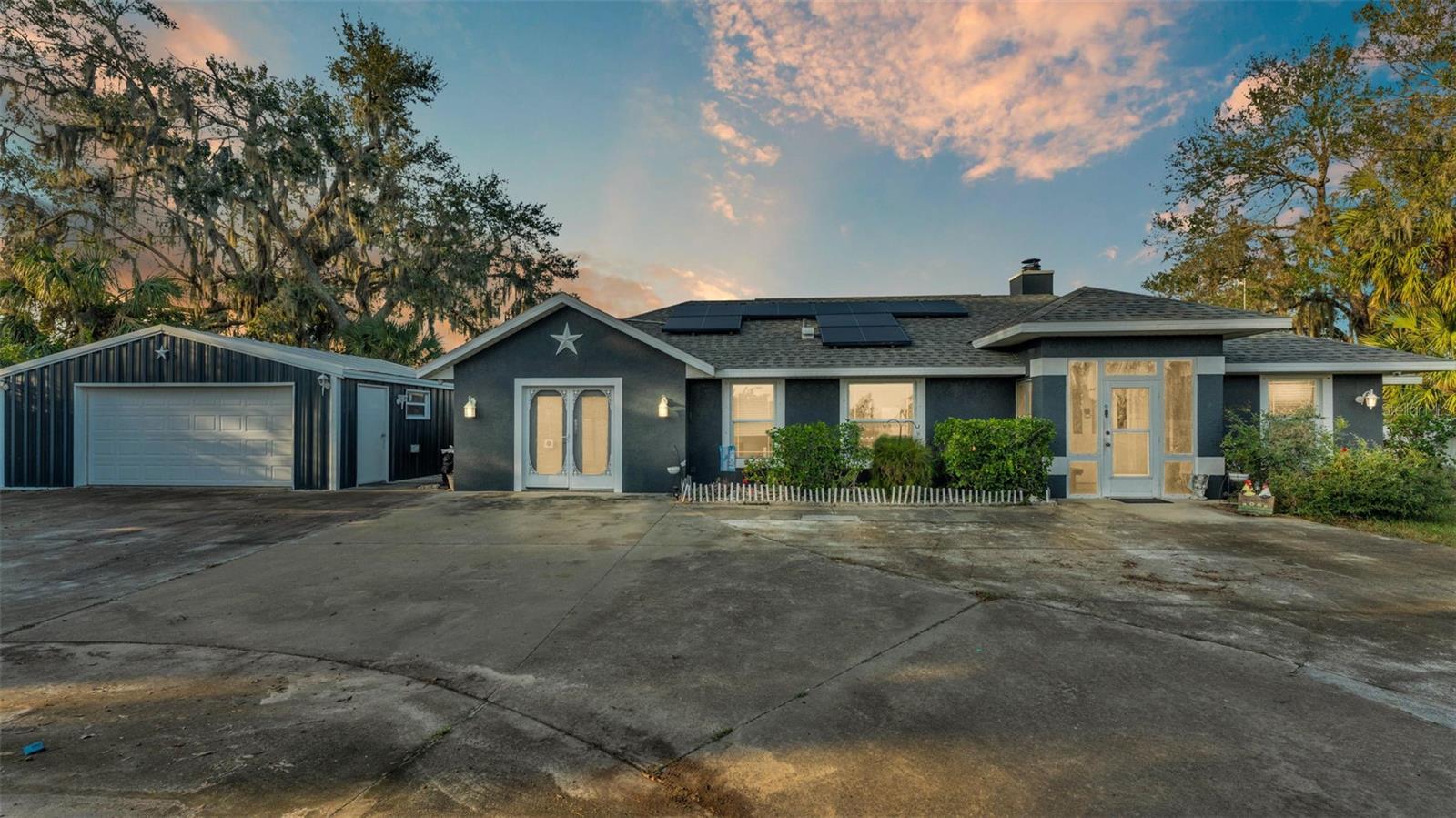 1769 S Lake Reedy Blvd Property Photo 1
