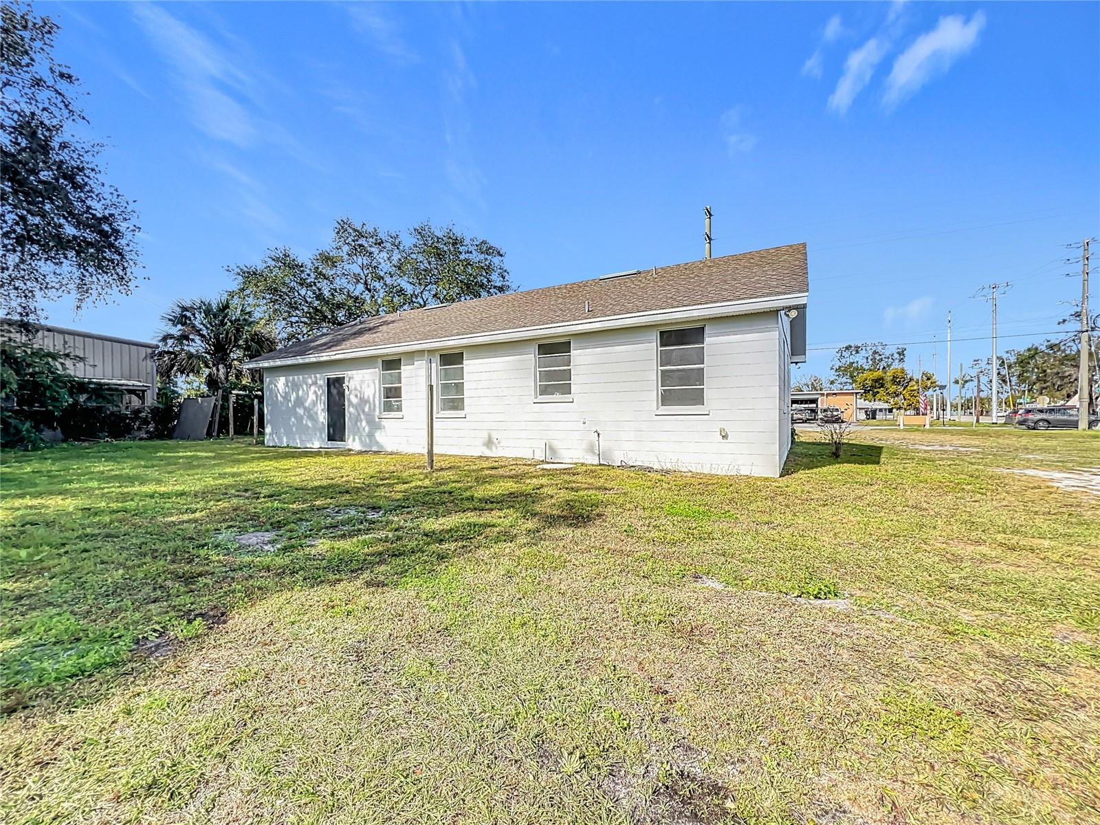 2445 E Main St Property Photo 40