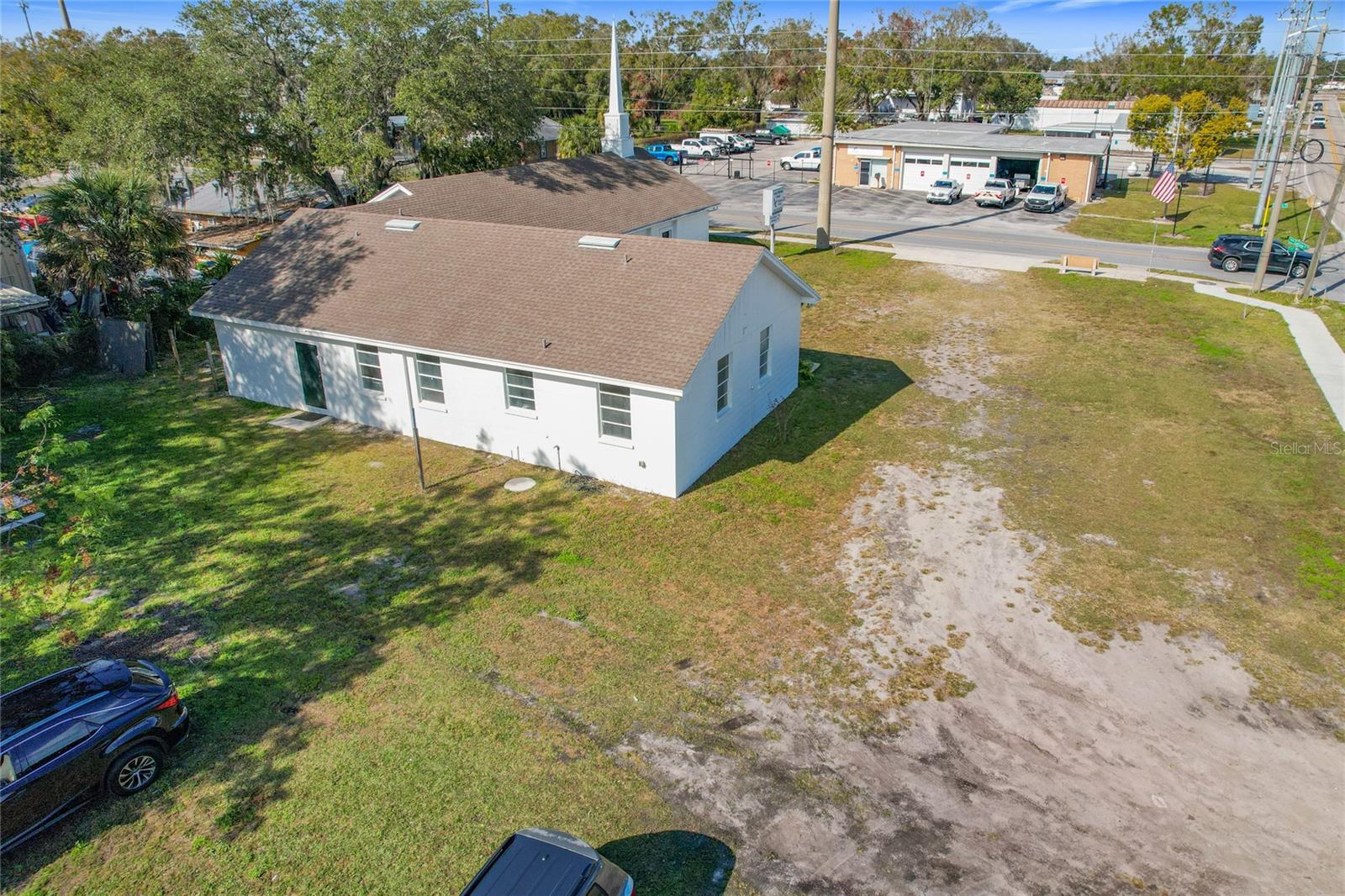 2445 E Main St Property Photo 44