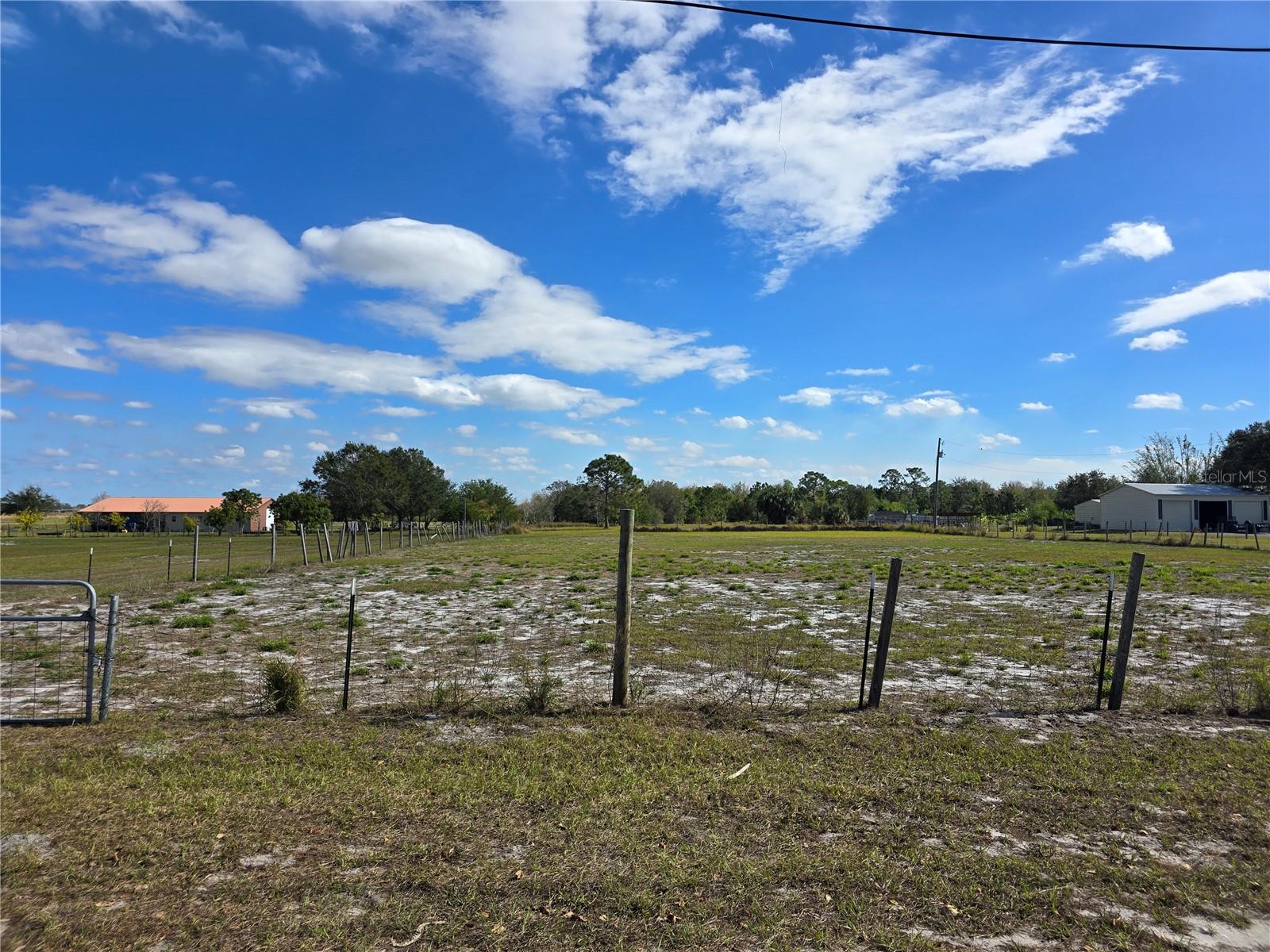Keen Rd Property Photo 1