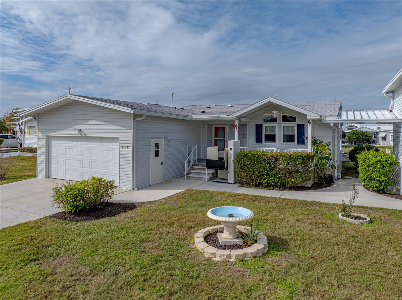 5148 Island View Cir N Property Photo 4