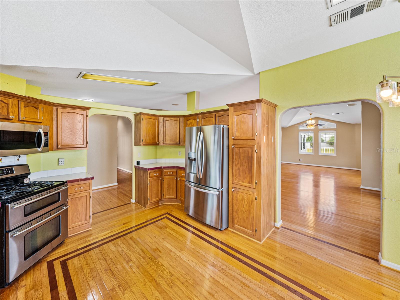 5148 Island View Cir N Property Photo 17