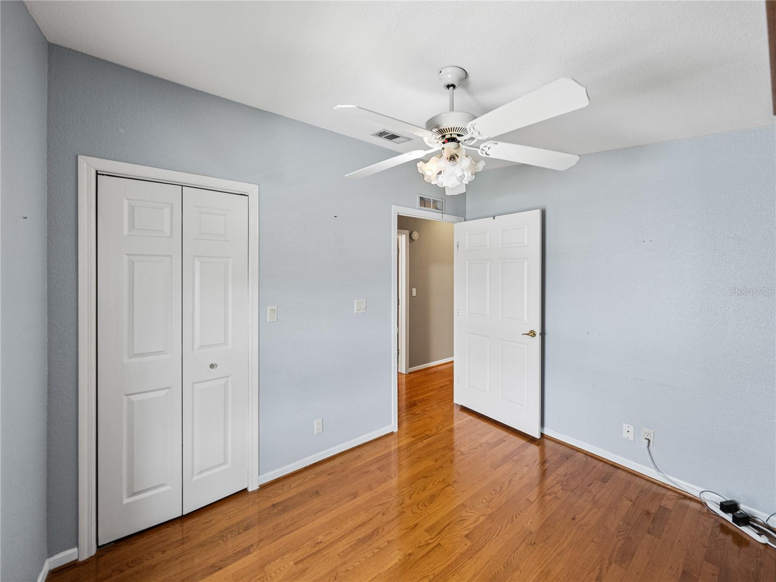 5148 Island View Cir N Property Photo 23