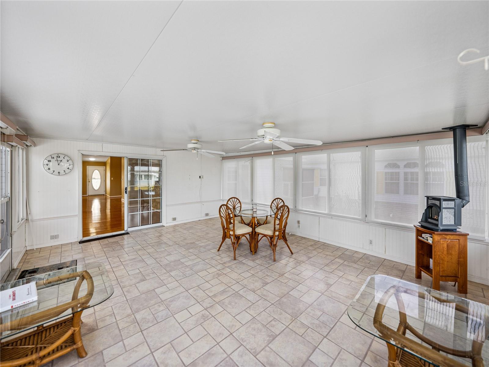 5148 Island View Cir N Property Photo 38