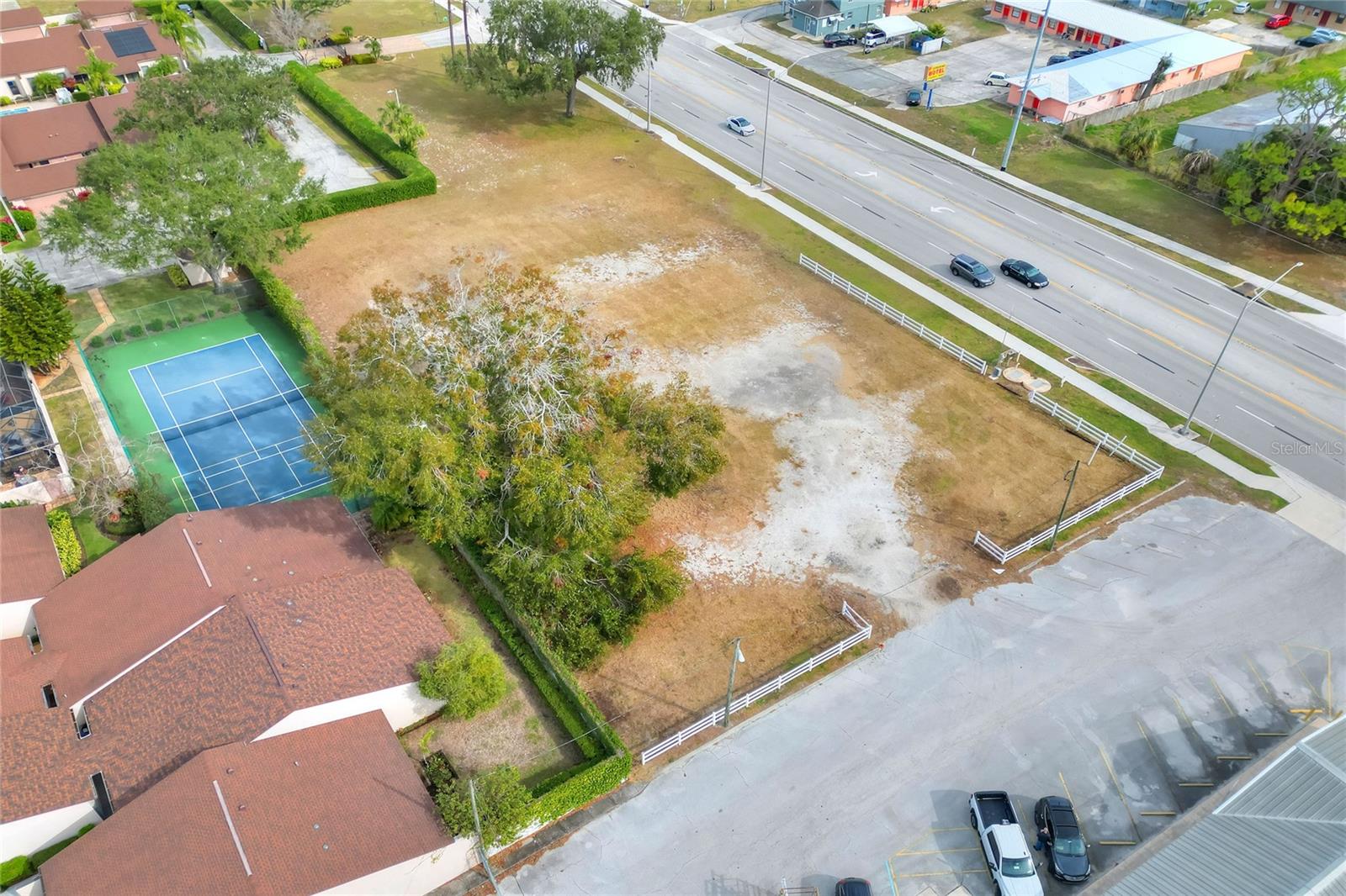 Us-17 Property Photo 17
