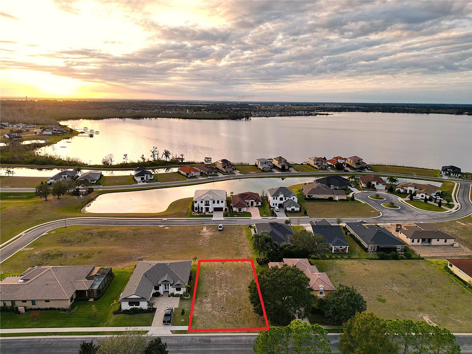 150 Stargrass Dr Property Photo 2
