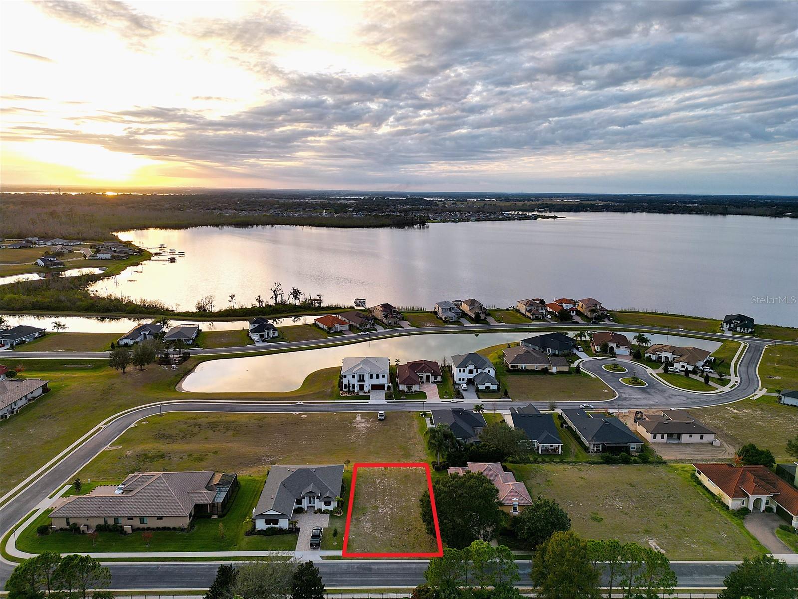 150 Stargrass Dr Property Photo 3