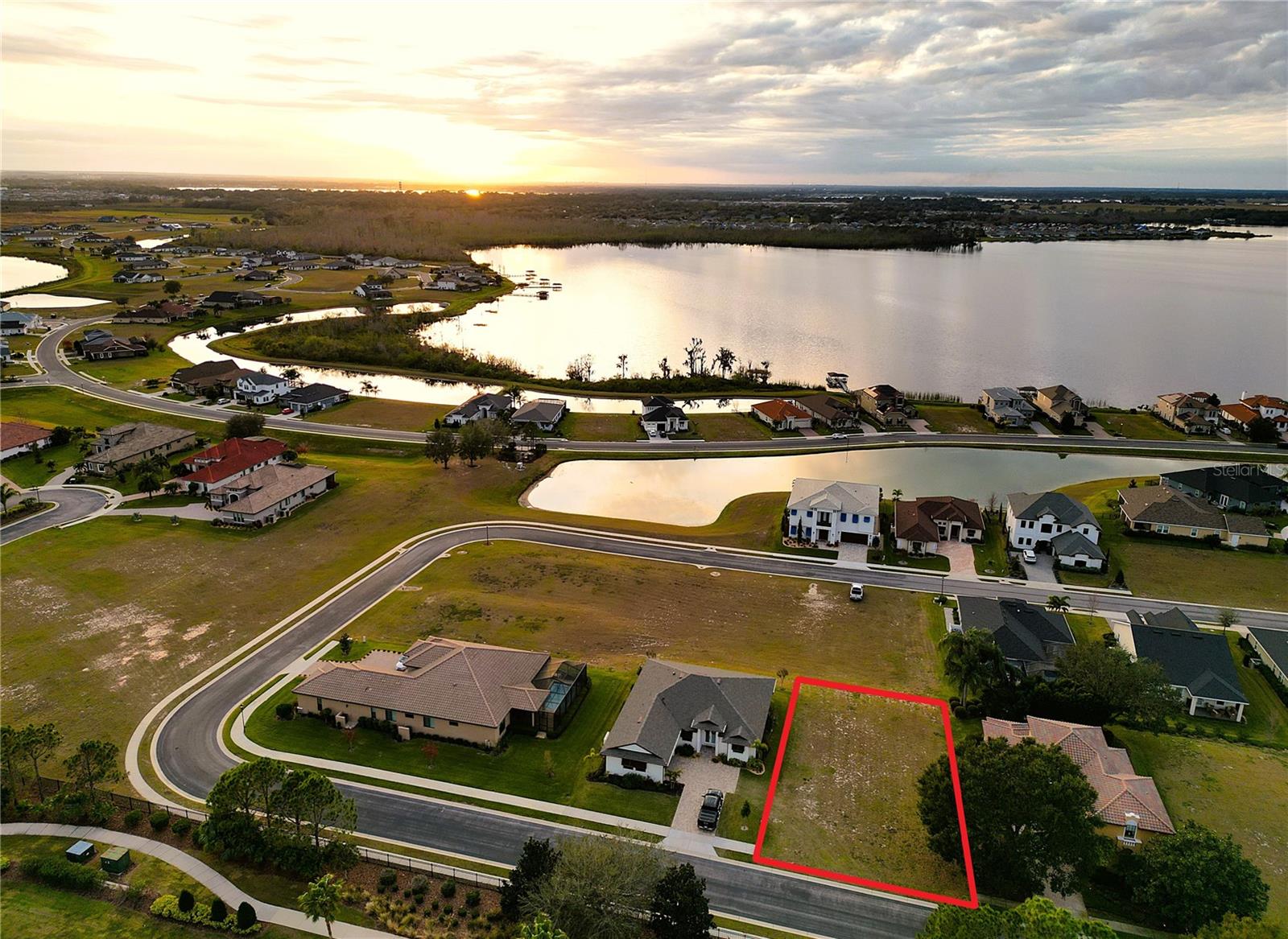 150 Stargrass Dr Property Photo 4