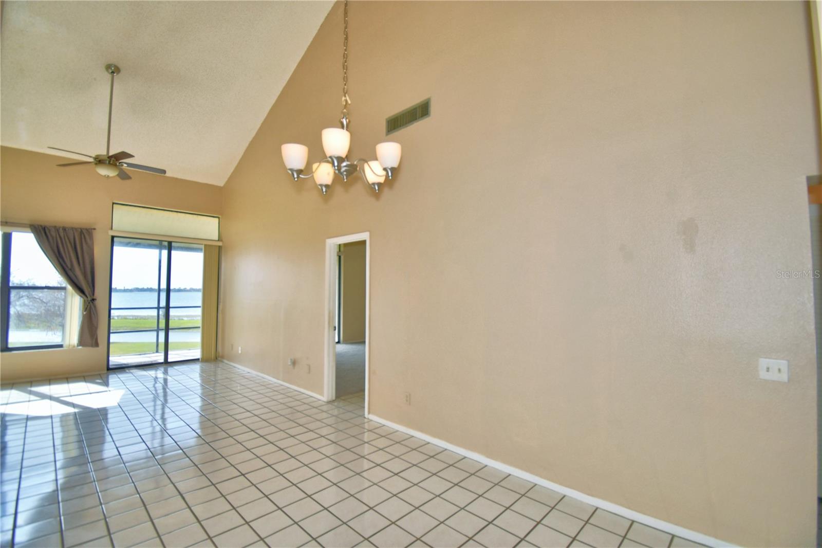 608 Sweet Bay Cir Property Photo 11