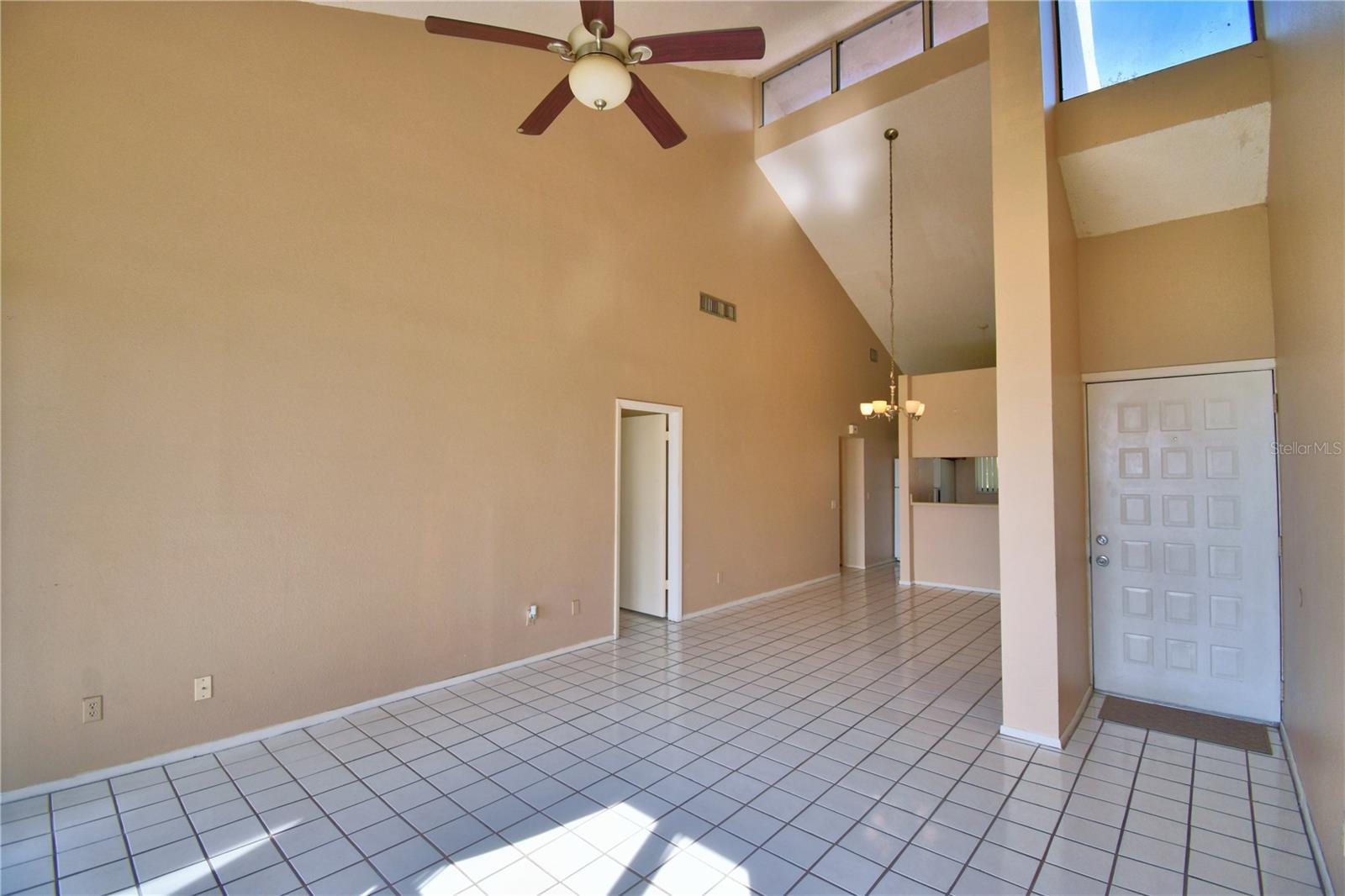 608 Sweet Bay Cir Property Photo 14