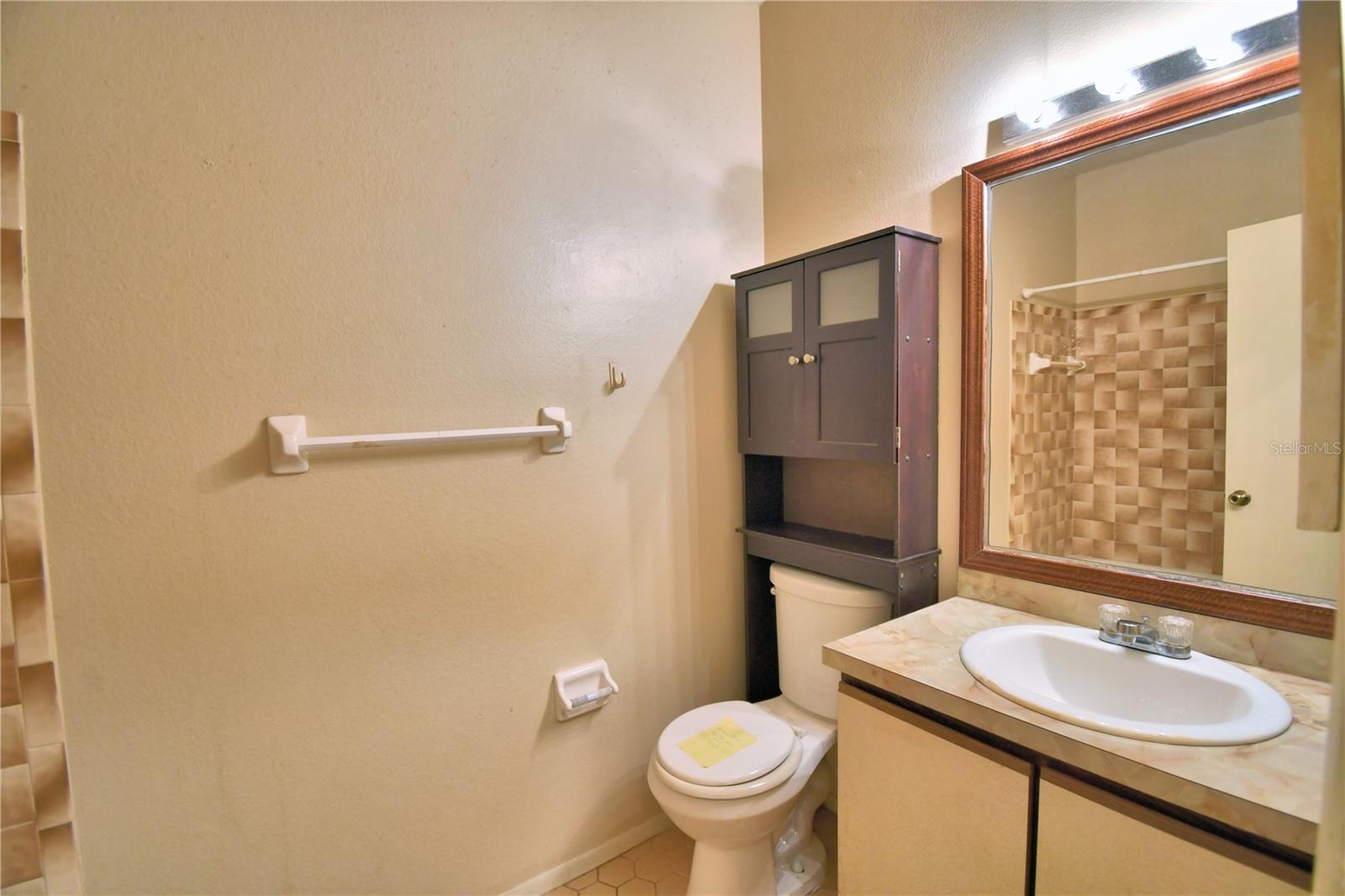 608 Sweet Bay Cir Property Photo 25