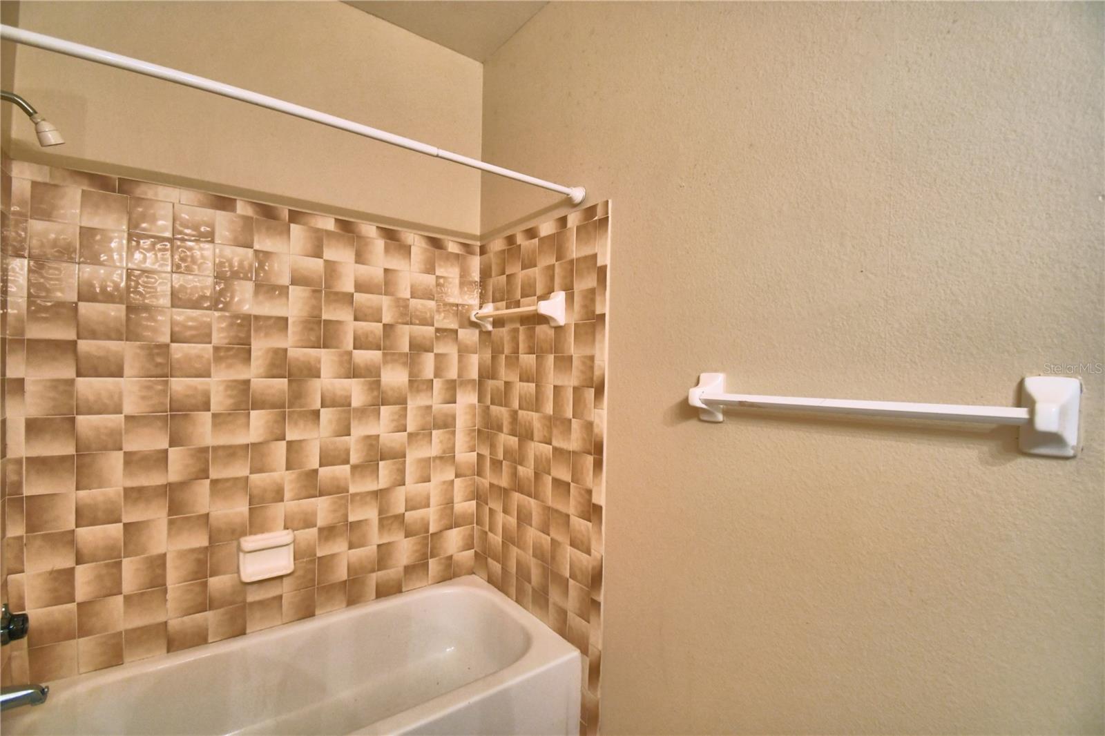 608 Sweet Bay Cir Property Photo 27