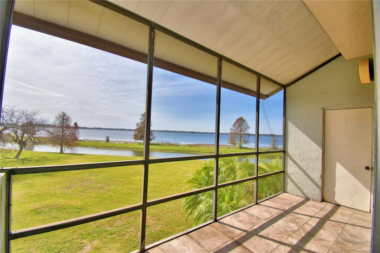 608 Sweet Bay Cir Property Photo 43