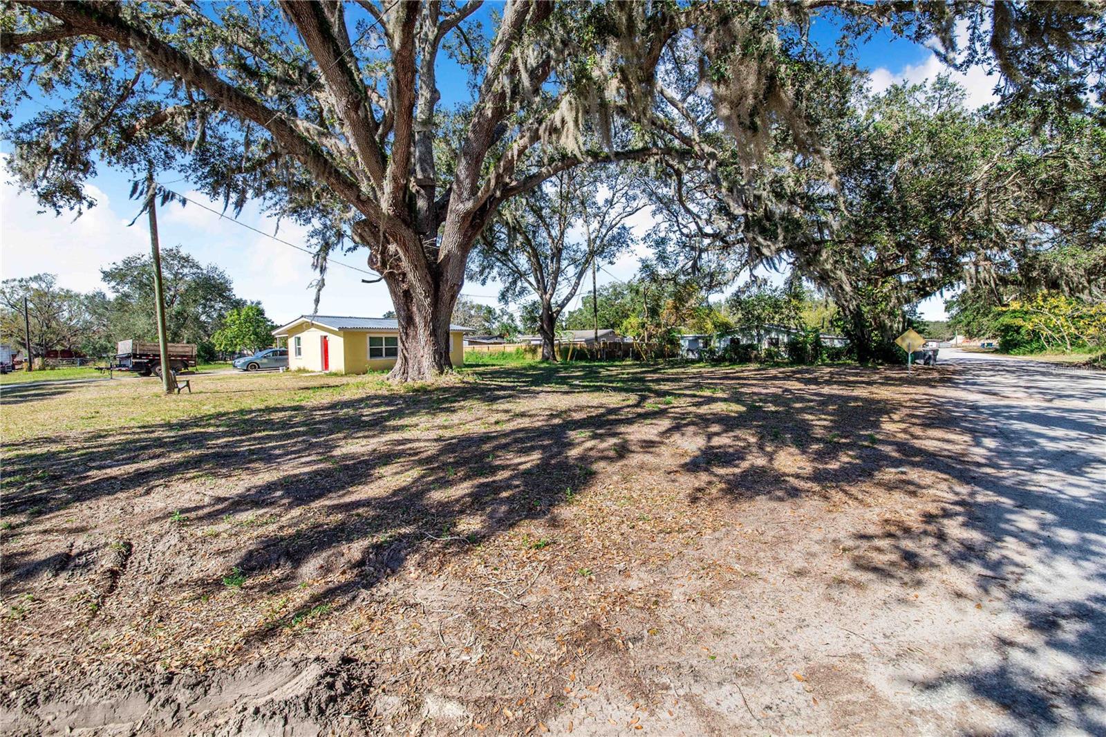 Fouse Ave Property Photo 3