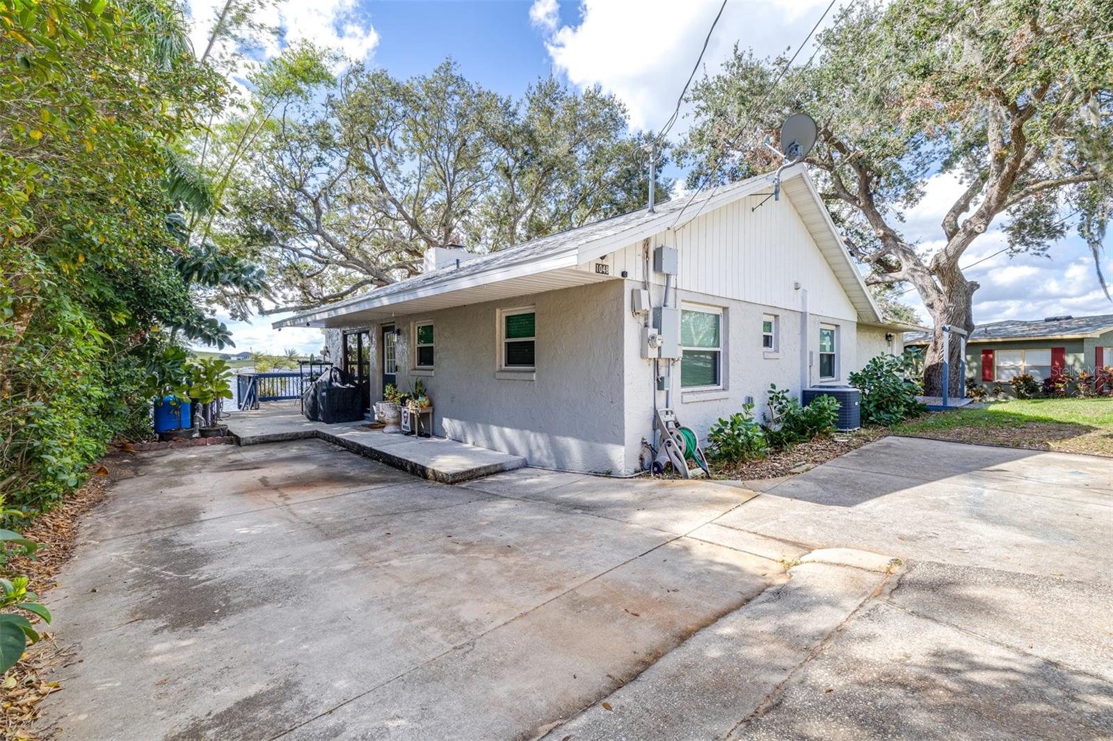 1048 Sunset Trail Property Photo