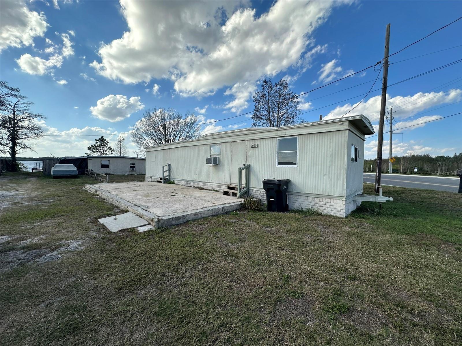 1030 Eagle Lake Loop Rd Property Photo