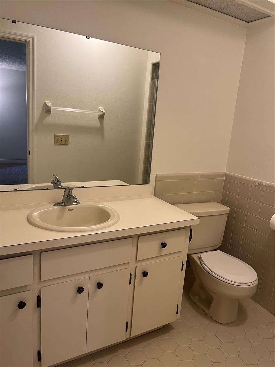 683 Broadmoor Cir #683 Property Photo 15