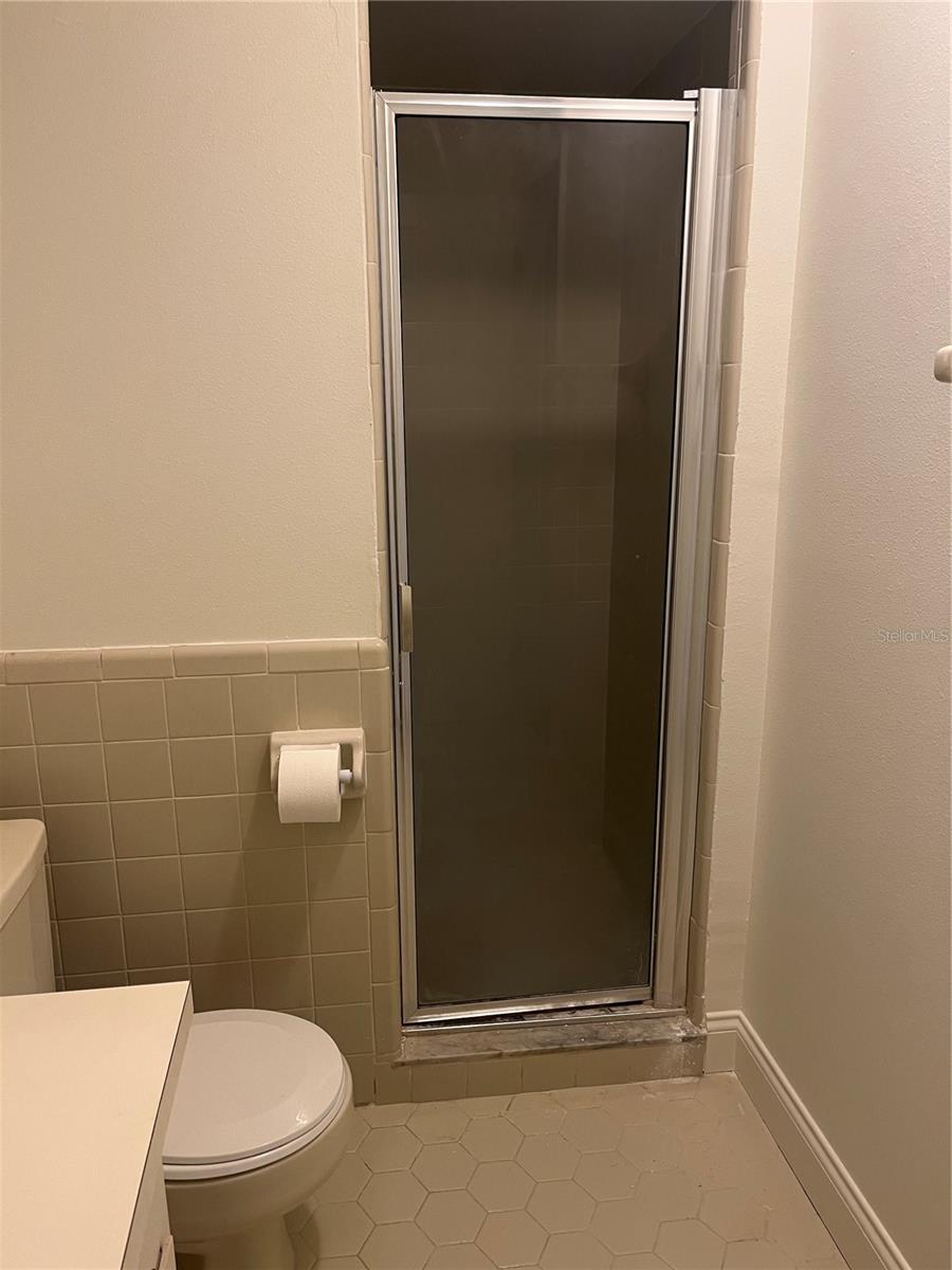 683 Broadmoor Cir #683 Property Photo 16