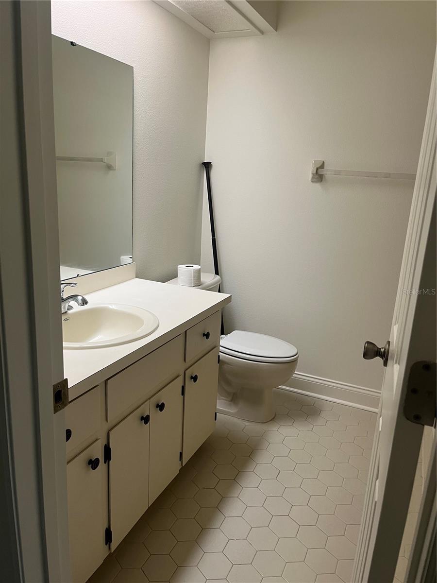 683 Broadmoor Cir #683 Property Photo 19