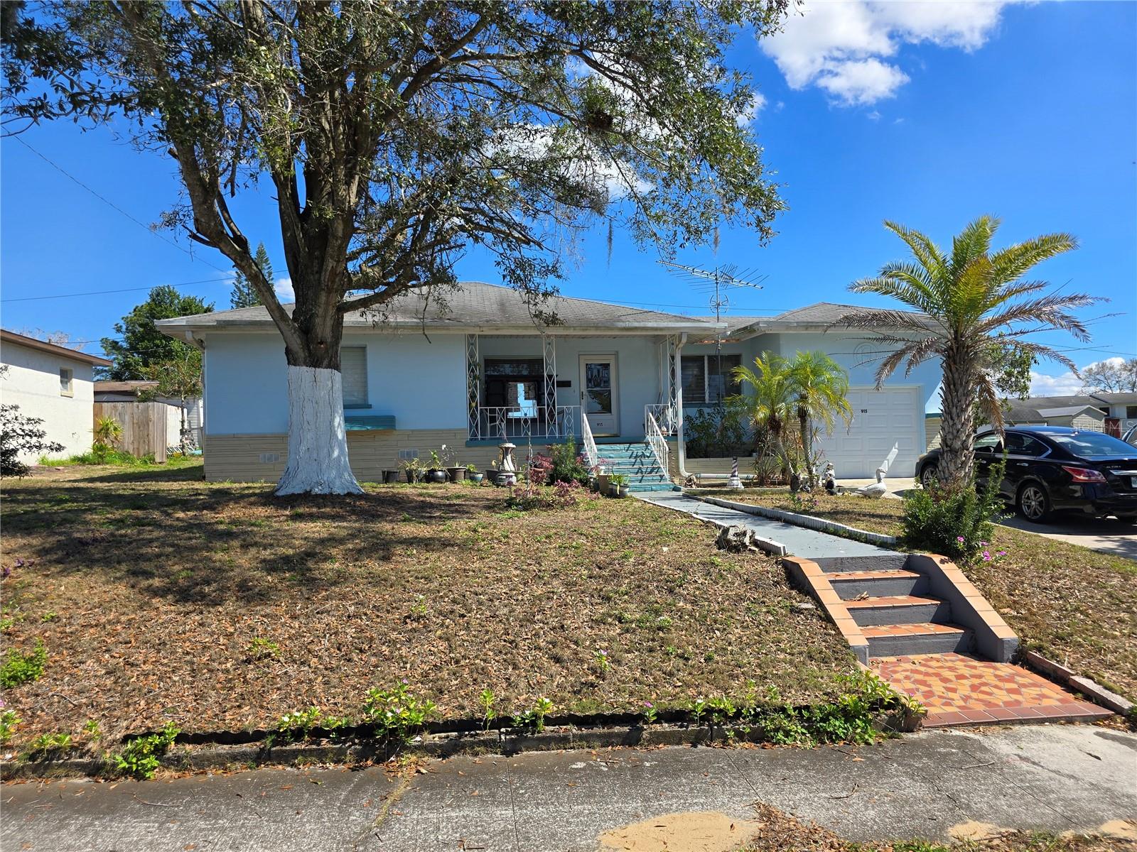 915 Exmoor Way Property Photo 31