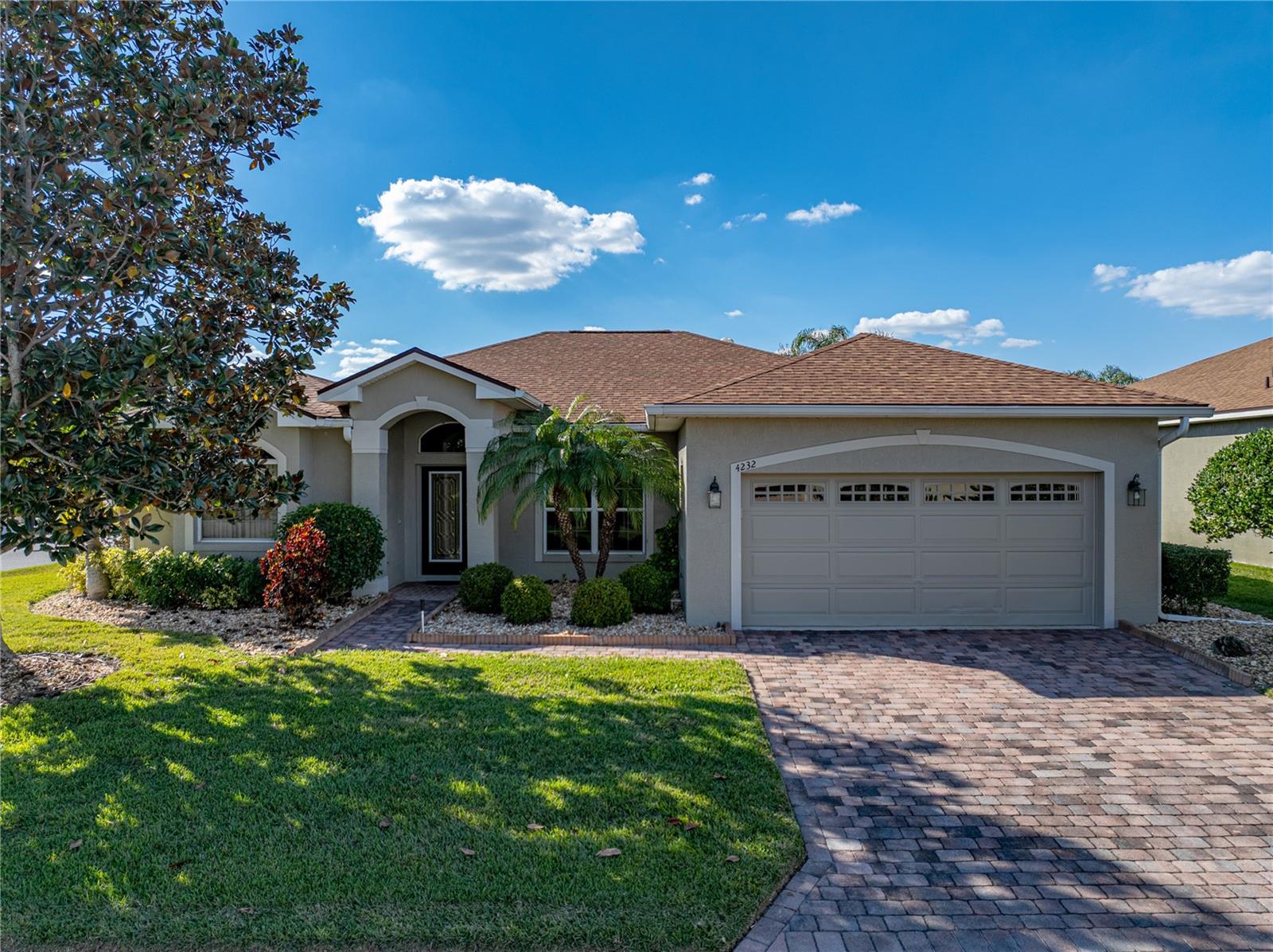 4232 Roebelenii Dr Property Photo
