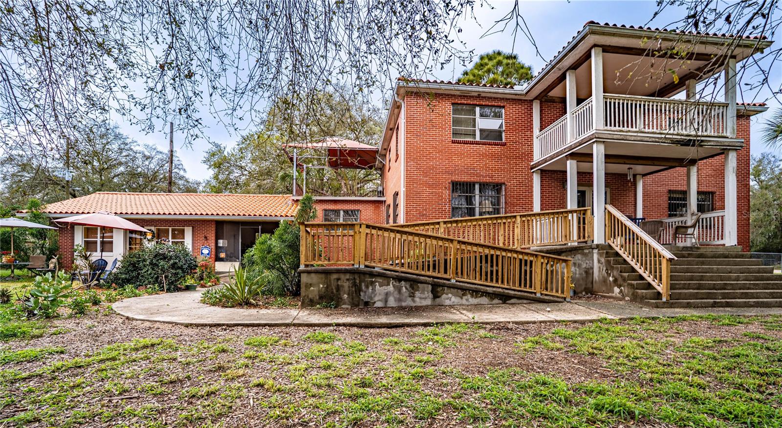 3655 N Scenic Hwy Property Photo 1