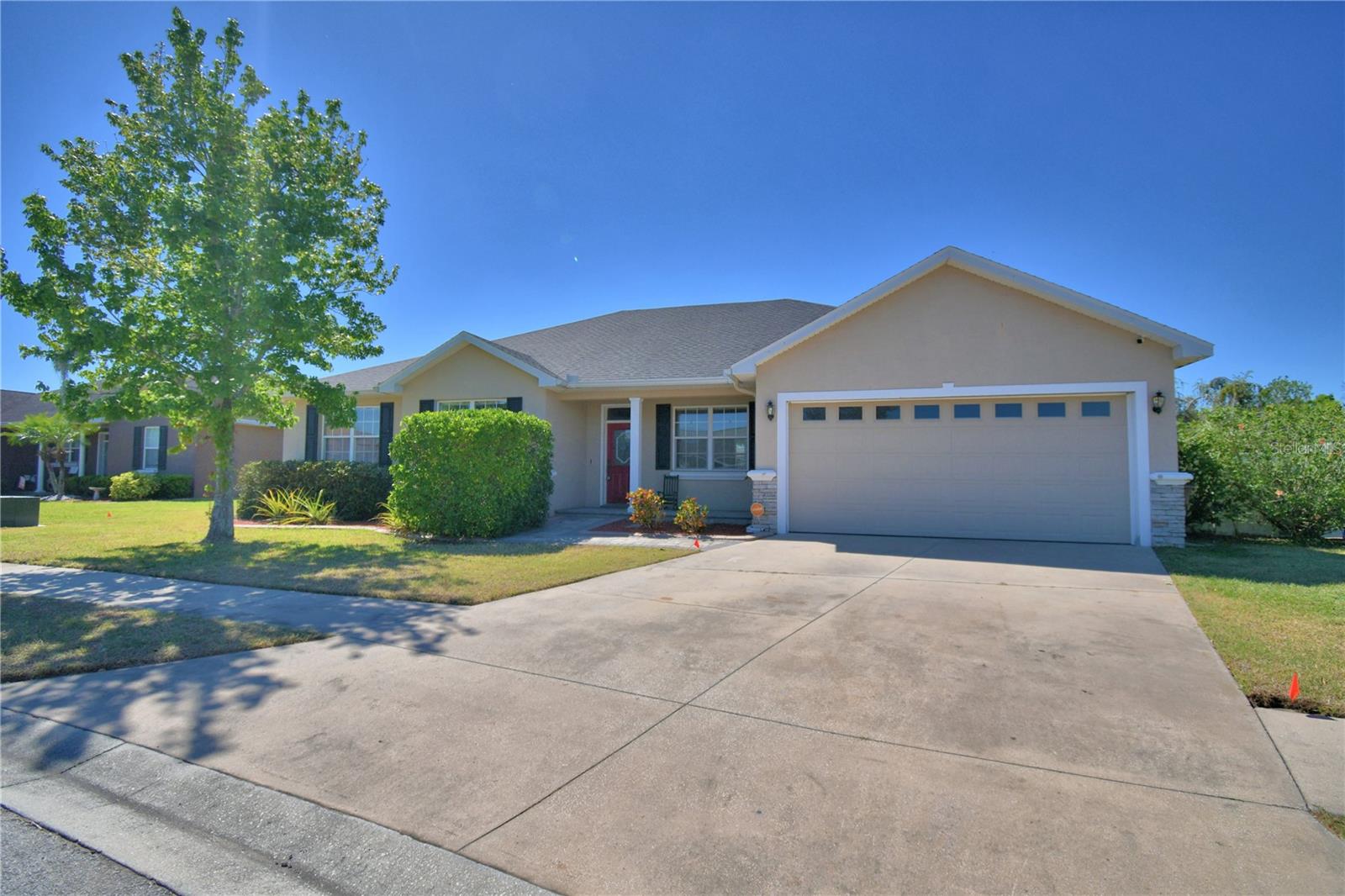 2110 Saddlewood Dr Property Photo 1