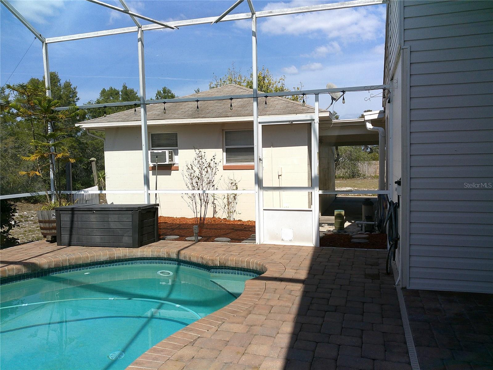 100 Heatherwood Blvd Property Photo 33